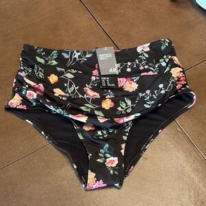 NWT H&M Floral High-Waist Bikini Bottoms 16
